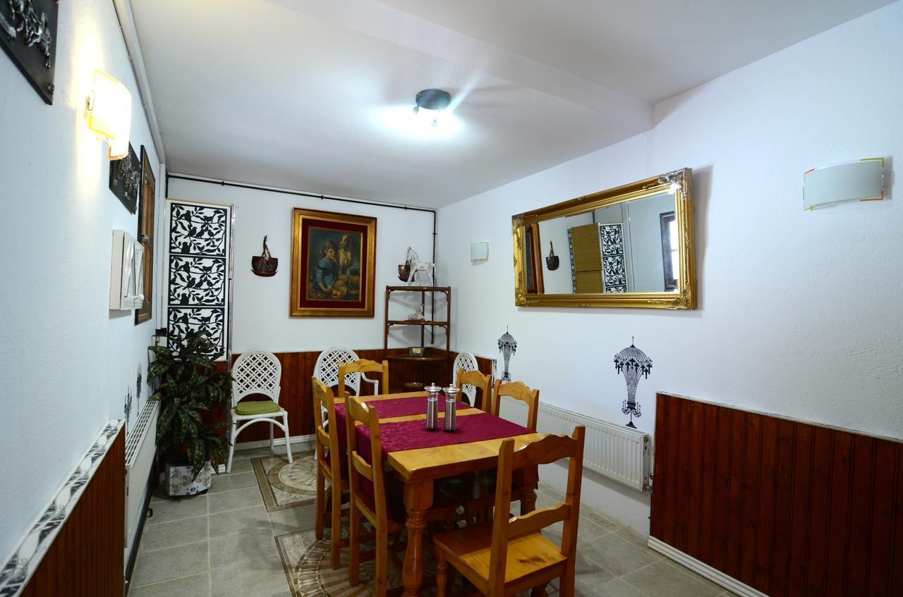 L' Escala Avinguda Montgoヴィラ エクステリア 写真