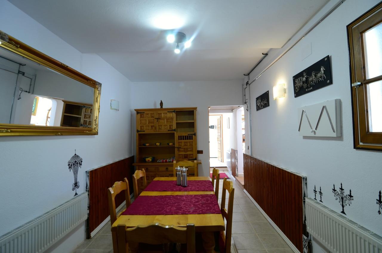 L' Escala Avinguda Montgoヴィラ エクステリア 写真