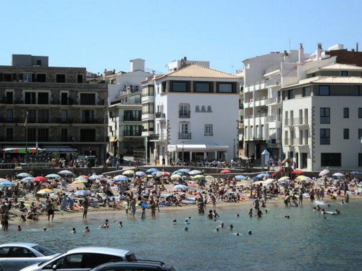 L' Escala Avinguda Montgoヴィラ エクステリア 写真